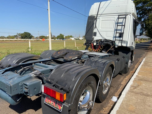 Imagem 2 de 13 de Iveco Stralis 420 6x2 Ano 2009/2010