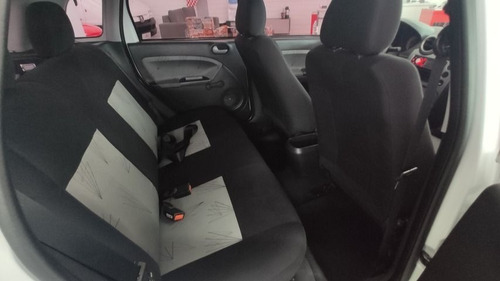 Ford Fiesta 1.0 8v Flex, Iop2335