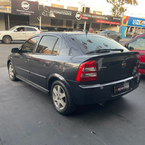 Chevrolet Astra 2.0 MPFI ADVANTAGE 8V FLEX 4P MANUAL