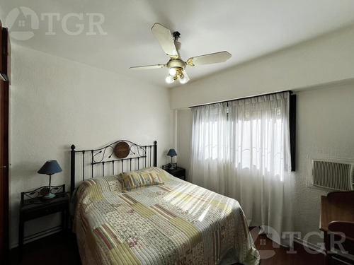 Venta Casa Con Parque Y Piscina- Parque Leloir