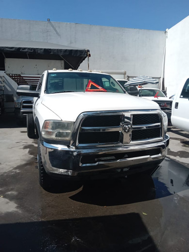 RAM 4000 5.7 Chasis Cabina Pl 4x2 Mt