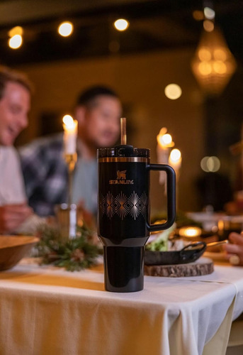 Vaso Térmico Stanley The Quencher Flowstate Tumbler 1.18 L. Color Negro Quencher H2.0