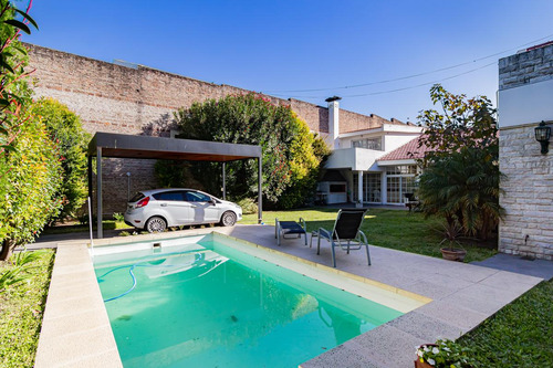 Centeno Al 800 - Venta De Casa 3 Dormitorios En Rosario