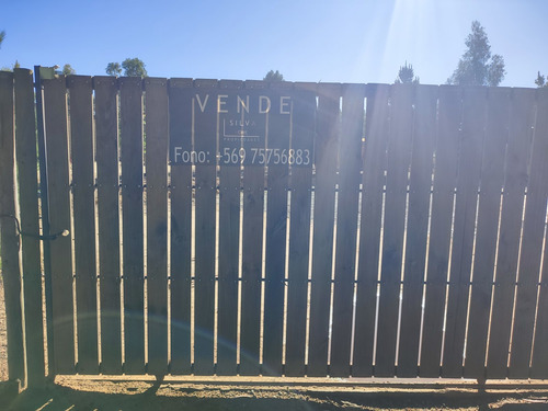 Vende Casa Entre Algarrobo Y El Quisco, De 4 Dormitorios Y 3