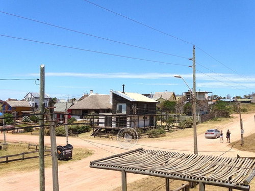 Amaneceres Del Diablo - 1 En Punta Del Diablo