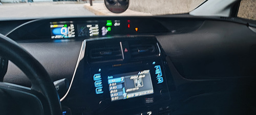 Toyota Prius 1.8 Base Cvt