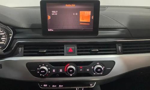 Audi A4 Select 2.0 lt Turbo