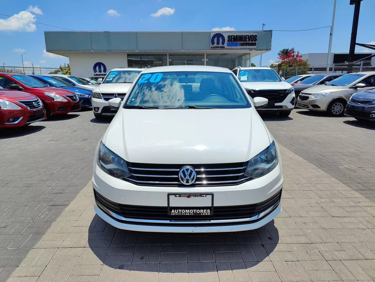 Volkswagen Vento 1.6 Comfortline At