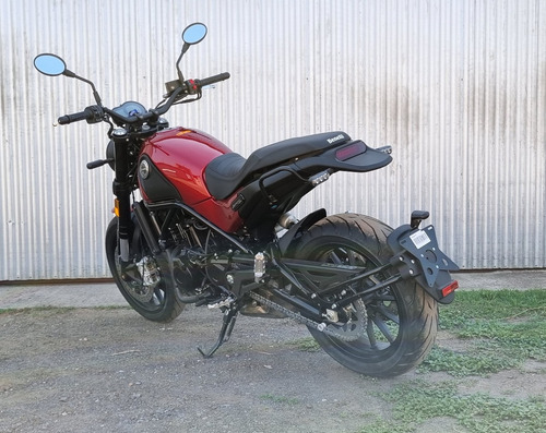 Imagen 5 de 15 de Benelli Leoncino 500