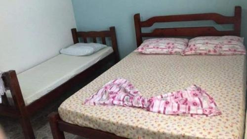 Excelente Pousada No Jardim Umuarama - Itanhaém 7004 | A.c.m