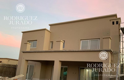 Casa Sobre Lote Perimetral - Villlanueva - San Gabriel - Tigre