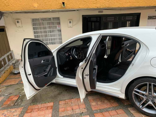 Mercedes Benz A45 Amg Modelo 2014