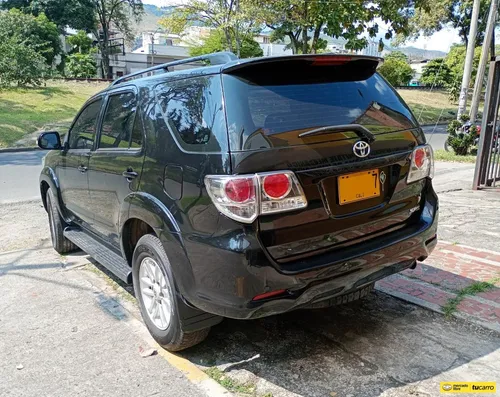 Toyota Fortuner 2.7 Sr5