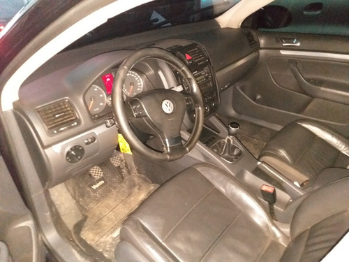 Volkswagen Vento 2.0 I Elegance Wood 2008