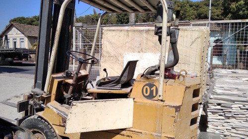Imagem 5 de 5 de Empilhadeira - Yale - G83p050 - 2.500 Kgs