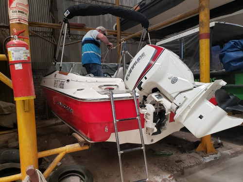Imagen 4 de 16 de Lancha Canestrari 195 Open Evinrude 150hp