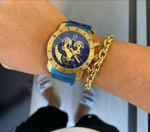 Relógio Bvlgari Hibrid Venom Automático Fundo Azul