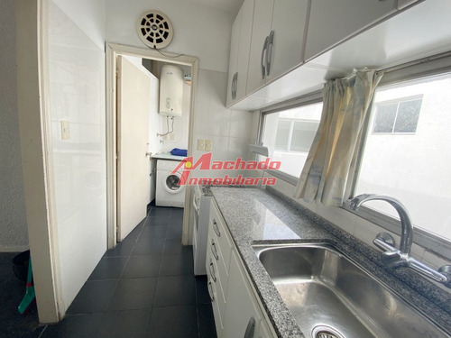 Imagen 5 de 20 de Venta De Apartamento 3 Dormitorios En Playa Mansa, Punta Del Este.