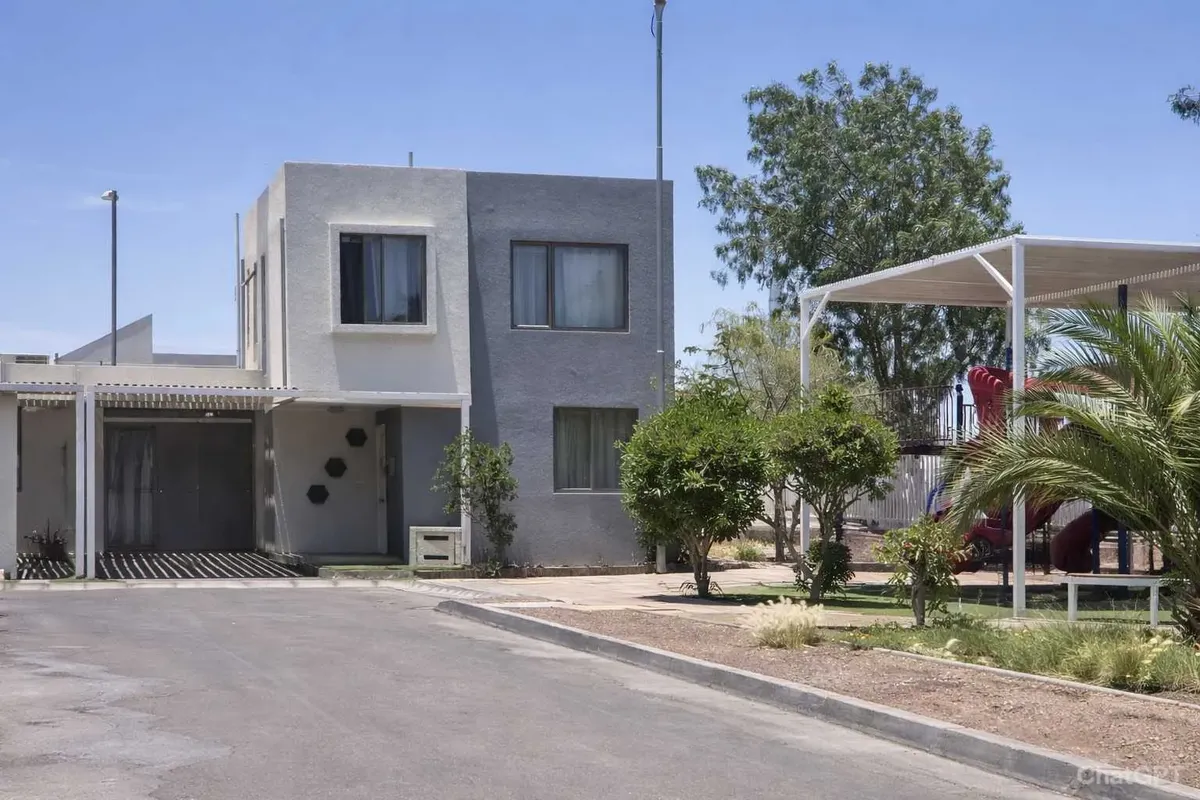 Imagen 1 de 19 de Se Vende Casa En Condominio, Calama (172318)
