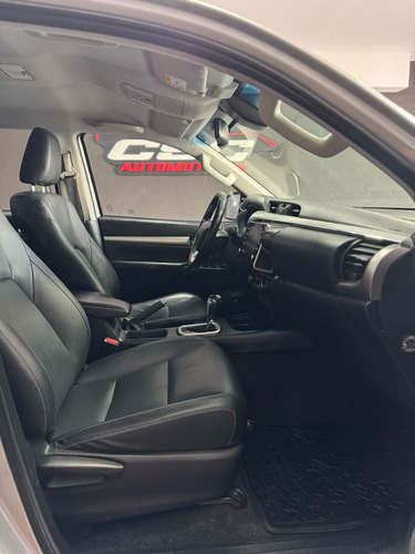 Toyota Hilux Pick-up 2.8 Cd Srx 177cv 4x4 At