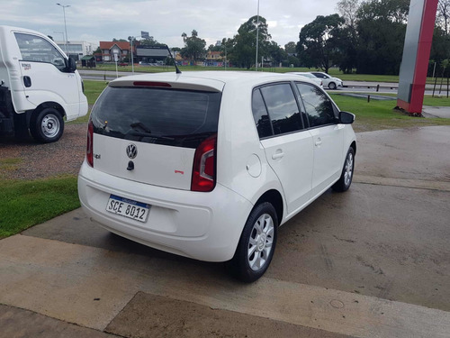 Volkswagen Up! 2016 1.0 High Up! 75cv