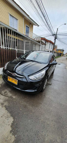 Imagen 1 de 8 de Hyundai Accent Rb 1.6 Gls 2ab Diesel (colectivo)