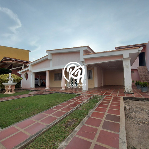 Casa En Venta En Santa Rita, Aragua