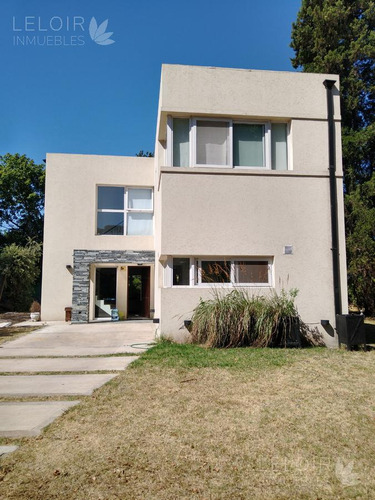 Casa 4 Ambientes En Venta Barrio Cerrado Bosque Zapiola - Paso Del Rey