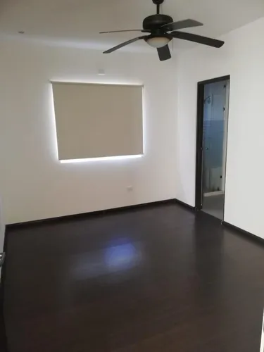 Casa - Bosques De Valle Alto