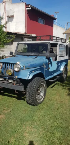 Jeep 4x4. Motor Chevrolet 230,caja Zf, Carrocería Potro.