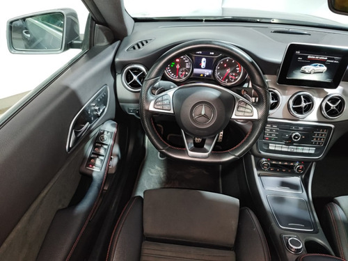 Mercedes-Benz Clase CLA 2.0 250 Cgi Sport At