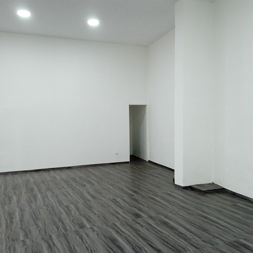 Imagen 7 de 9 de Local Comercial En Venta - Urb Chacao