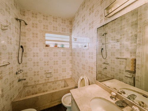 Casa Chalet En Venta En Banfield, Lomas De Zamora, G.b.a. Zona Sur
