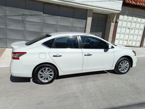 Nissan Sentra 1.8 Advance Mt