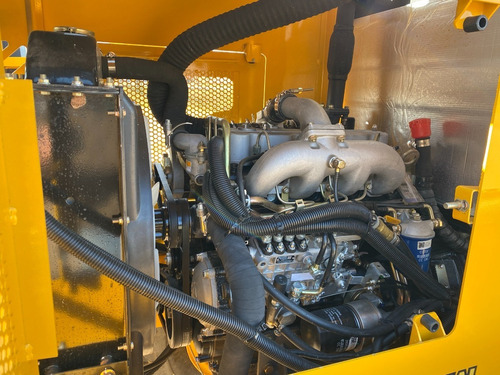 Imagen 8 de 15 de Pala Cargadora Articulada Crybsa C-80 93hp 1mt Tomo Usados