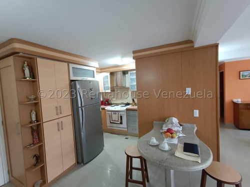 Comodo Apartamento En Miravila Yb 23-30787