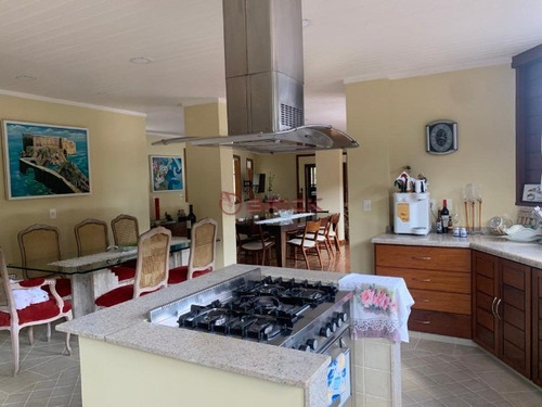 Imagem 10 de 30 de Casa De 5 Quartos Sendo 3 Suítes No Comary. - Ca01625 - 69186138