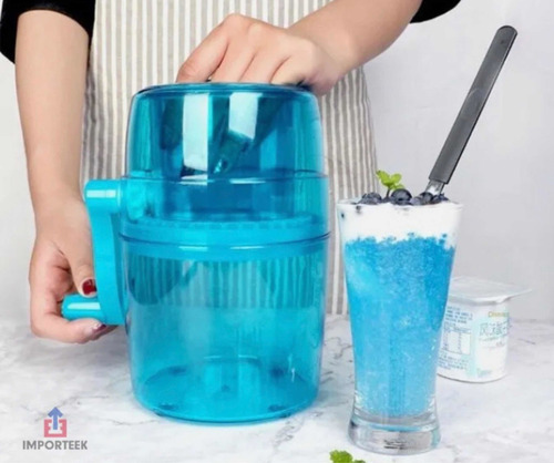 Imagen 1 de 9 de Maquina Trituradora Hielo Manual Raspados Bebidas Portatil