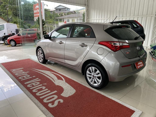 Hyundai Hb20 1.6 Comfort Plus Flex Automtico Completo 2017