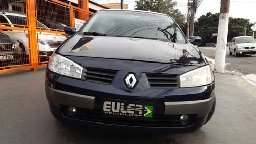 Megane Sedan Dynamique 2.0 16v Aut.