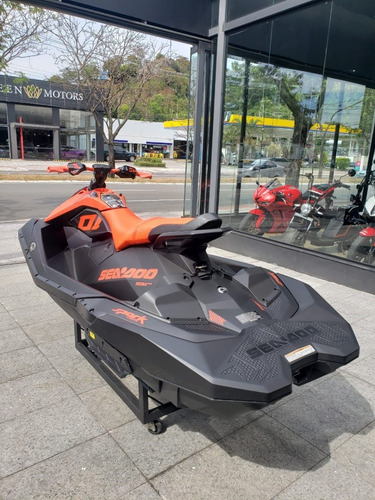 Seadoo- Jet Ski Spark Trixx 3 Lugares. 2021
