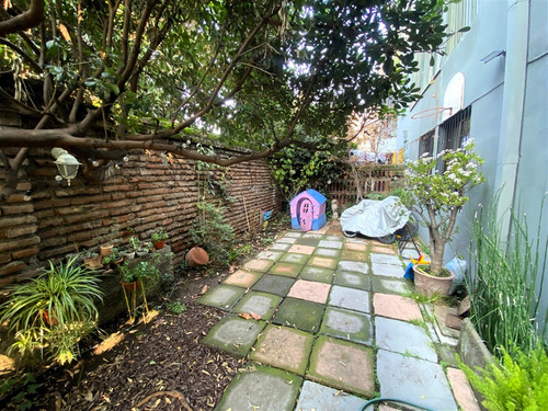 Depto En Arriendo 3d, 2b Y Jardín Propio En Ñuñoa