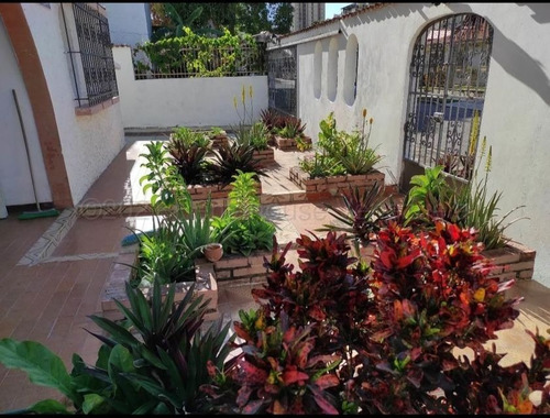 Imagen 12 de 14 de Leida Falcon Rentahouse Vende Casa En San Jose De Tarbes Valencia 22-4465 Lf