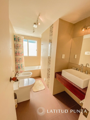 Apartamento En Mansa- Ref: 17