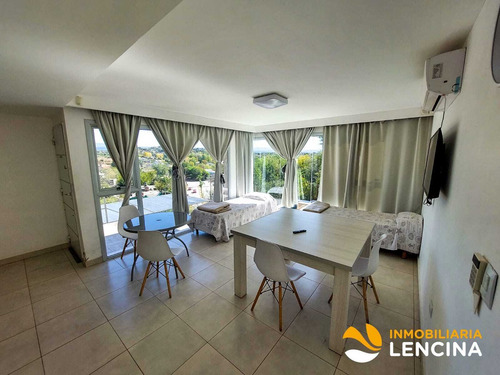 Imagen 5 de 22 de Casa En Venta - 3 Dormitorios - Bº La Quinta - Carlos Paz