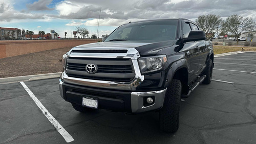 Toyota Tundra 5.7 Crew Max Sr5 4x2 Mt