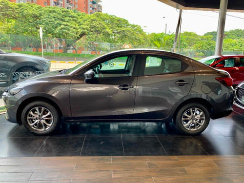 Mazda 2 Sedan Prime At Machine | 2022