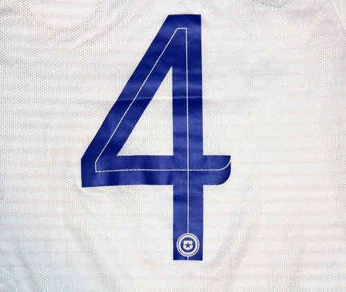 Imagen 6 de 7 de Camiseta Nike Chile 2018-19 Visita, Talla S, #4, Usada