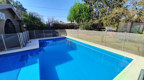 Imagen 1 de 30 de Villa Claret - Excelente Propiedad - 4 Dor - Quincho - Pileta