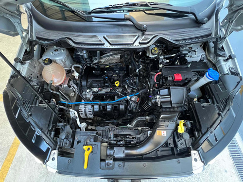 Imagen 25 de 25 de Ford Ecosport Titanium 2019 / Caja Manual / Cuero